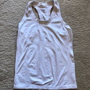 Athleta tank
